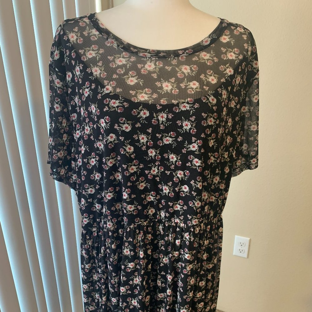 Floral dress, size 18